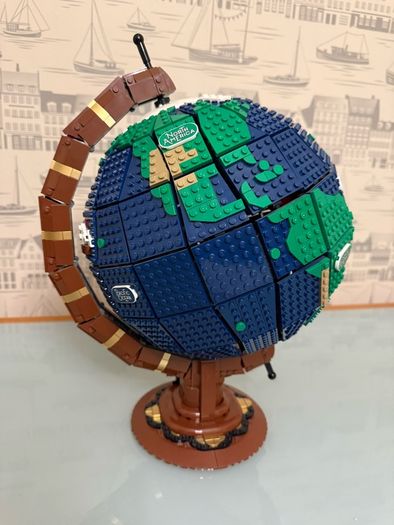 Lego 21332 The Globe