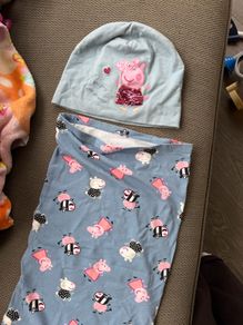 2-piece beanie and tube scarf set
