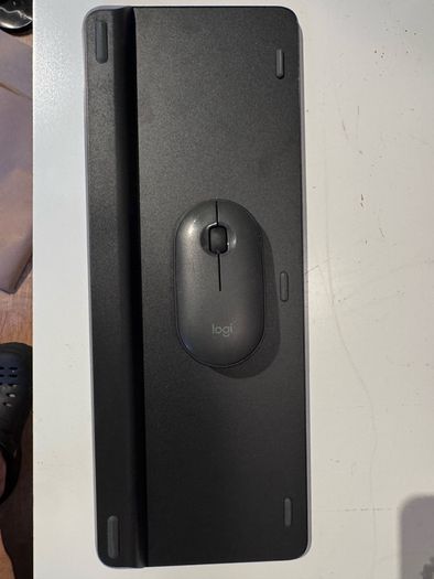 keyboard and mouse