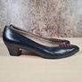 Vintage SALVATORE FERRAGAMO leather shoes mid heels slip on pointy toe navy red Size UK 7 AA very narrow EU 40 (AT1) Image 10
