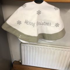 Christmas cosy wrap