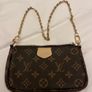 Designer inspired Bag. Three in one. Can be used independently or all together. Image 2