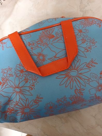 Set Of Matching  Make Up Bags X 3.  B.N.W.T