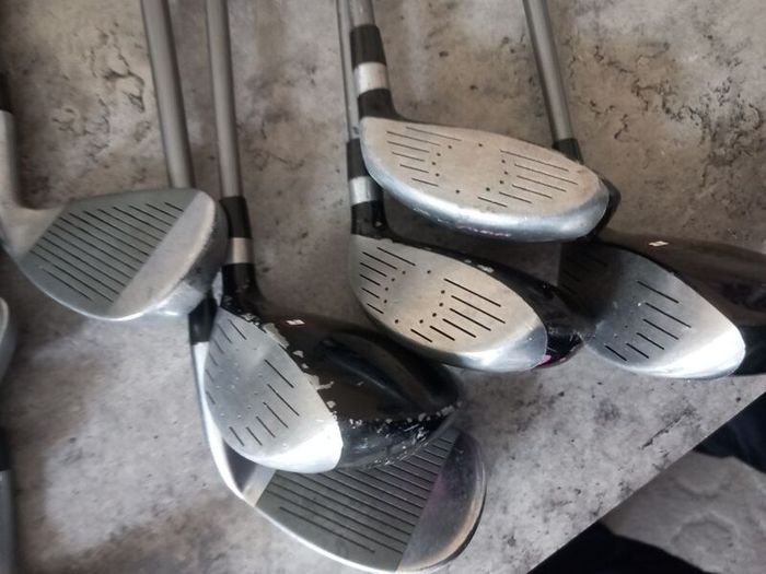Ram lady's golf set. Left handed clubs