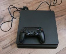 PS 4 Playstation 4 Slim 1TB