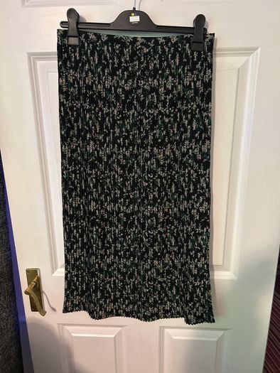 And other stories skirt