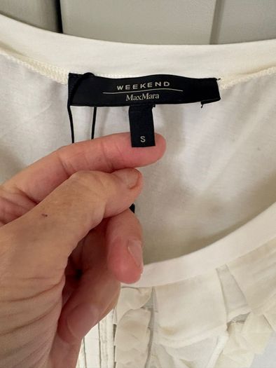 Luxury brand Maxmara rich cream coloured top/tee shirt BRAND NEW