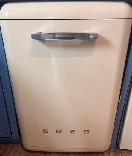 SMEG DFFABCR 50s Style Retro Cream Dishwasher