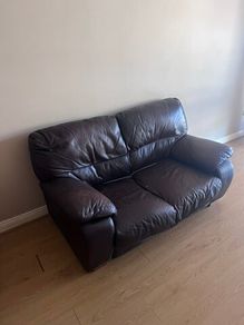 Two seather couch