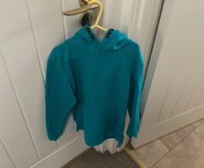 Turquoise hoodie age 8/9