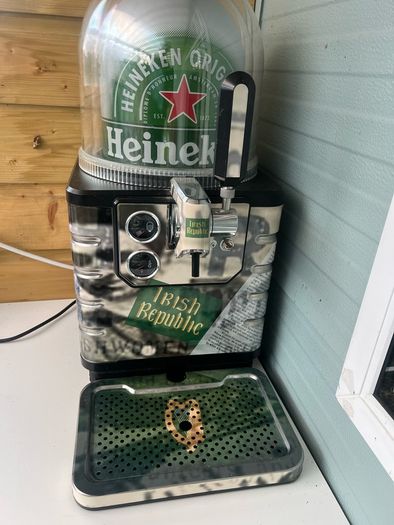 Heineken Blade Beer Machine