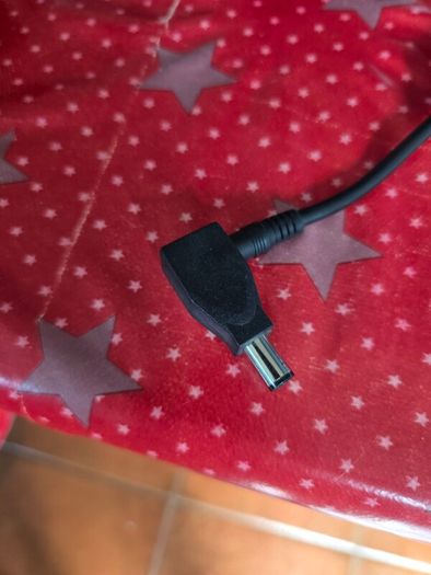 Universal laptop charger