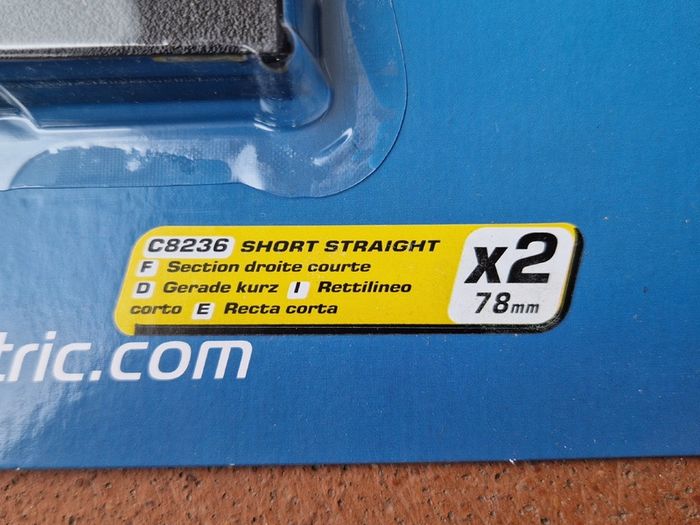 Scalextric C8236: 4x New Short Straight Track