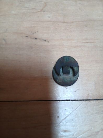 ITGWU lapel pin & Mint Irish penny