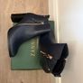 Woman's boots Image 2