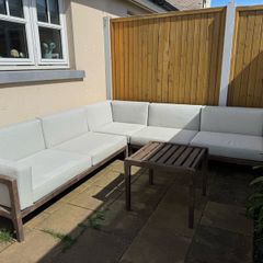 Outdoor corner sofa