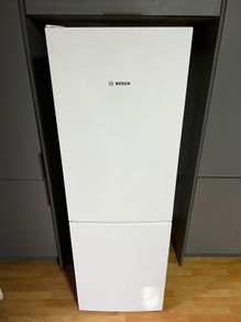 Bosch Fridge Freezer ( Like New ) Free Local Delivery