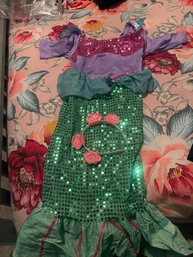 mermaid costume