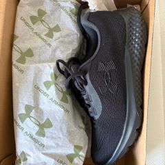 under armour black trainers