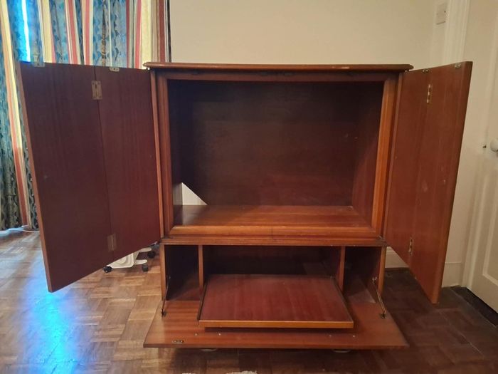 Mahogany TV unit