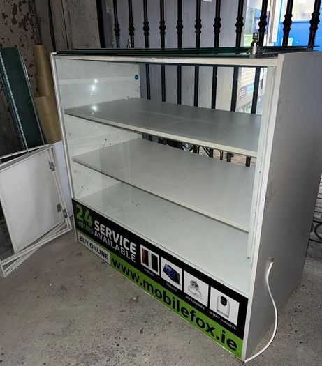 Used Shop Fitting