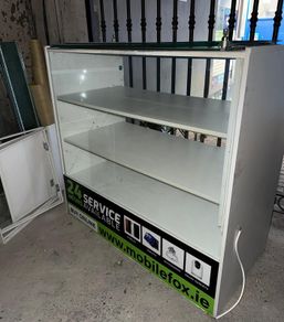 Used Shop Fitting