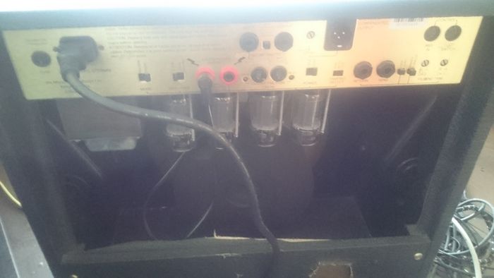 Marshall 30th Anniversary 6101 (switchable power) with pedal
