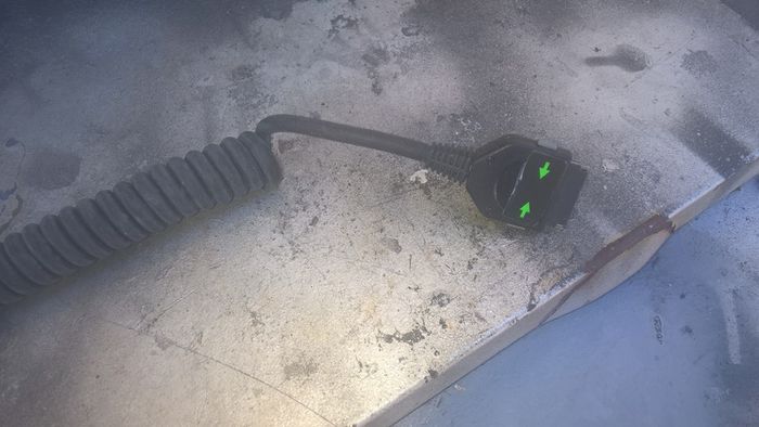 Genuine Original Jaguar In Car Phone Extension Harness Cable LJB 7328CA