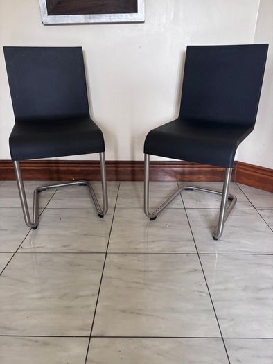 set of 6 collectable vitra