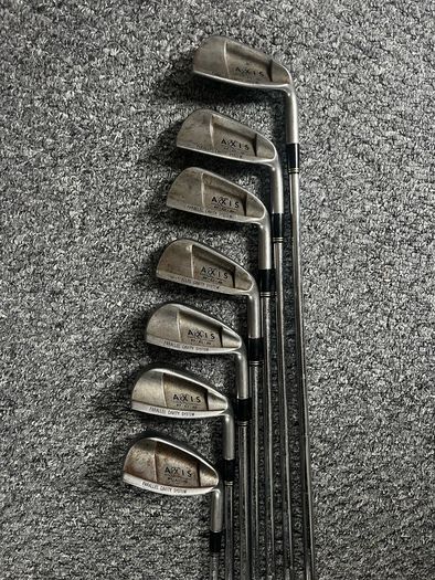Mizuno Axis PCS (5 - SW)