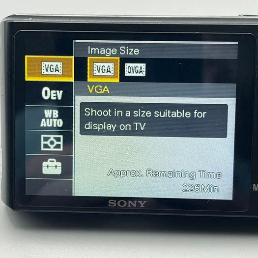 Sony Cyber-shot DSC-W530 Digital Camera 14.1MP 4x Zoom - Full Kit - VGC