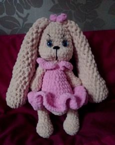 Crochet bunny with pink dress