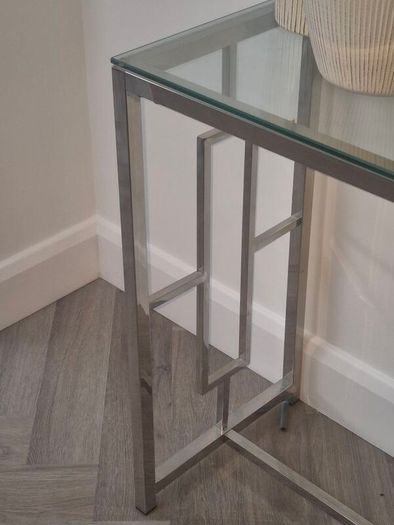 console tabel
