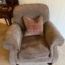 Quality Settee & 2 Matching Armchairs - Excellent Condition Image 2