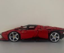 Lego Technic 42143 Ferrari Daytona SP3 (Built)