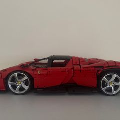 Lego Technic 42143 Ferrari Daytona SP3 (Built)