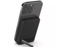 BELKIN BoostCharge Magnetic B Portable Wireless Power Bank - Black