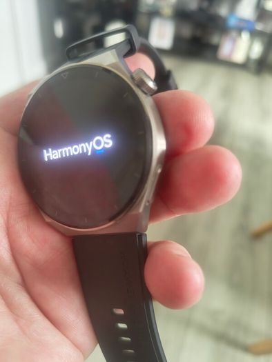 Huawei GT 3 Pro 46mm titanium Smart watch