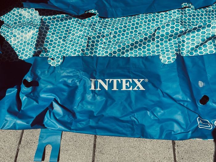 Pool - Intex Rectangular Frame