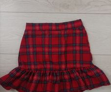 Tartan skirt age 4/5