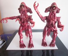 Pair of Xenomorph Alien Queen 12" Figure Deluxe