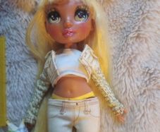 sunny maddison series 1 rainbow high doll