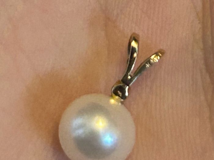 Small pearl pendant or charm with solid yellow 14k gold and a tiny diamond (real) not lab grown