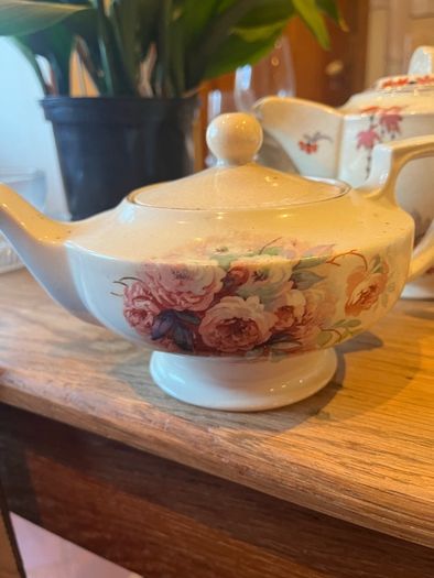 vintage teapots