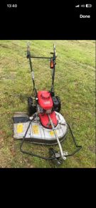 HONDA Lawnmower/weed cutter - UM616