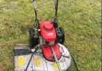 HONDA Lawnmower/weed cutter - UM616