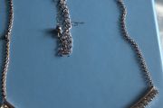 Roam necklace