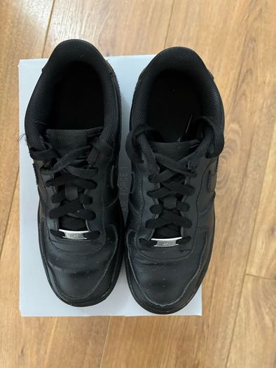 Nike Air Force 1 Black Size 5