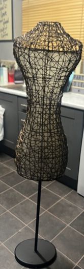 Silhouette floor  lamp