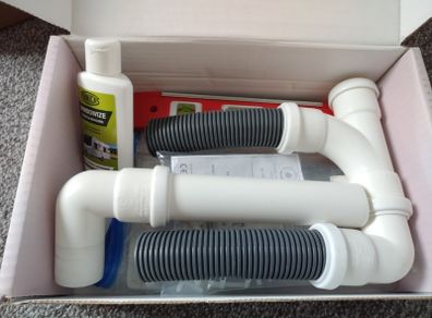 Caravan Bits and Pieces